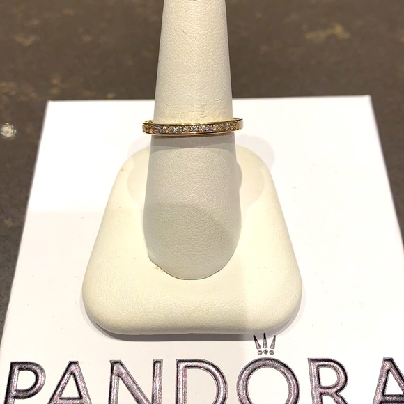 New Pandora Radiant Hearts 14 KT Gold Ring - Picture 2 of 6